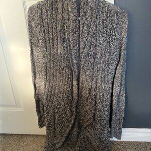 Eddie Bauer Women's Black and White Knit Cardigan